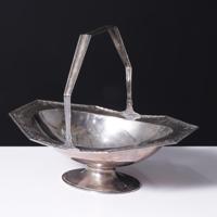 Tiffany Sterling Silver Fruit Bowl - Sold for $1,536 on 02-21-2026 (Lot 153).jpg